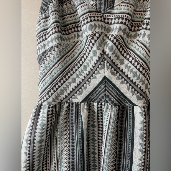 Aeropostale Womens Dress Size S Petite Green Aztec Print Spaghetti Strap Mini - Picture 3 of 11